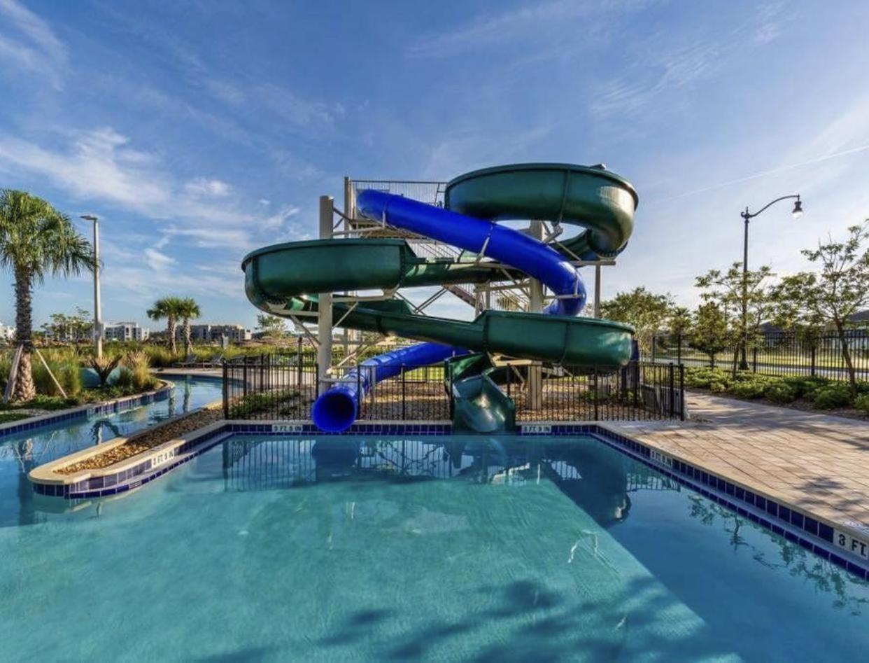 קיסימי Storey Lake Resort, Private Pool, And Much More!! מראה חיצוני תמונה